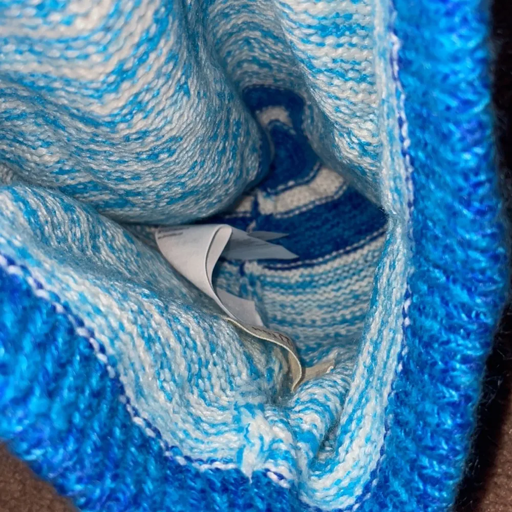 NWOT  Beanie - Image 3