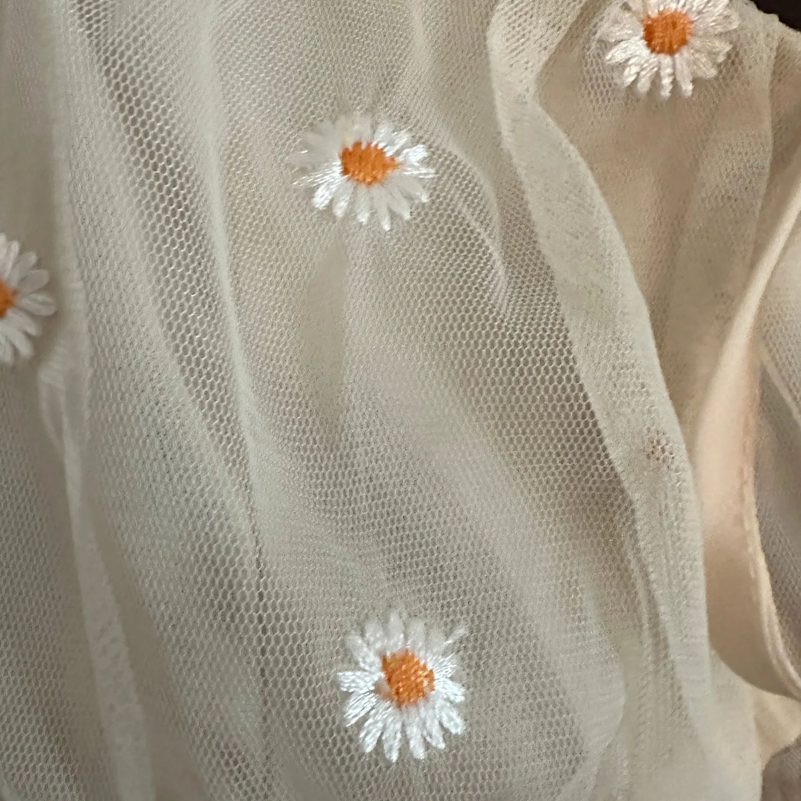 LE LIS | Daisy Embroidered Coquette Style Sheer Peasant Style Crop | Size Medium - Image 2