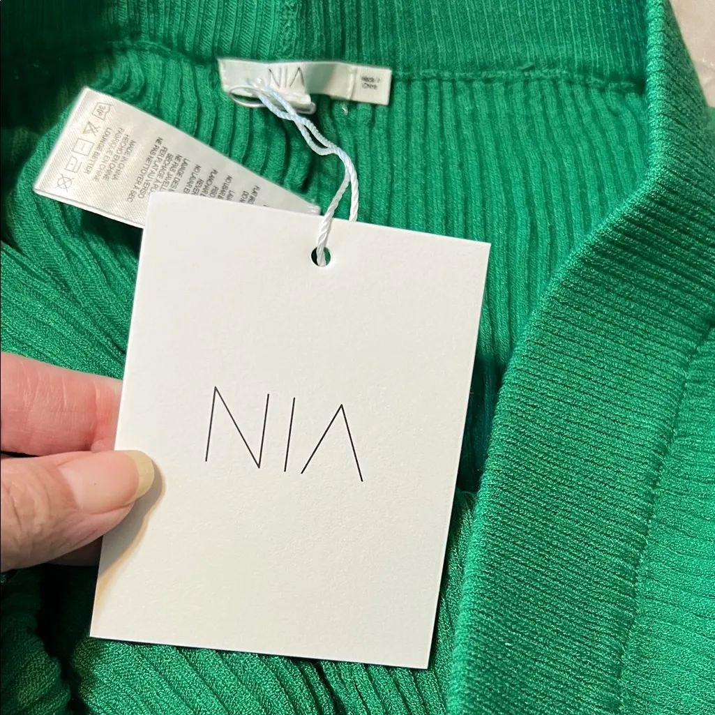 Emerald Green Wide Leg pants Size M - Image 8