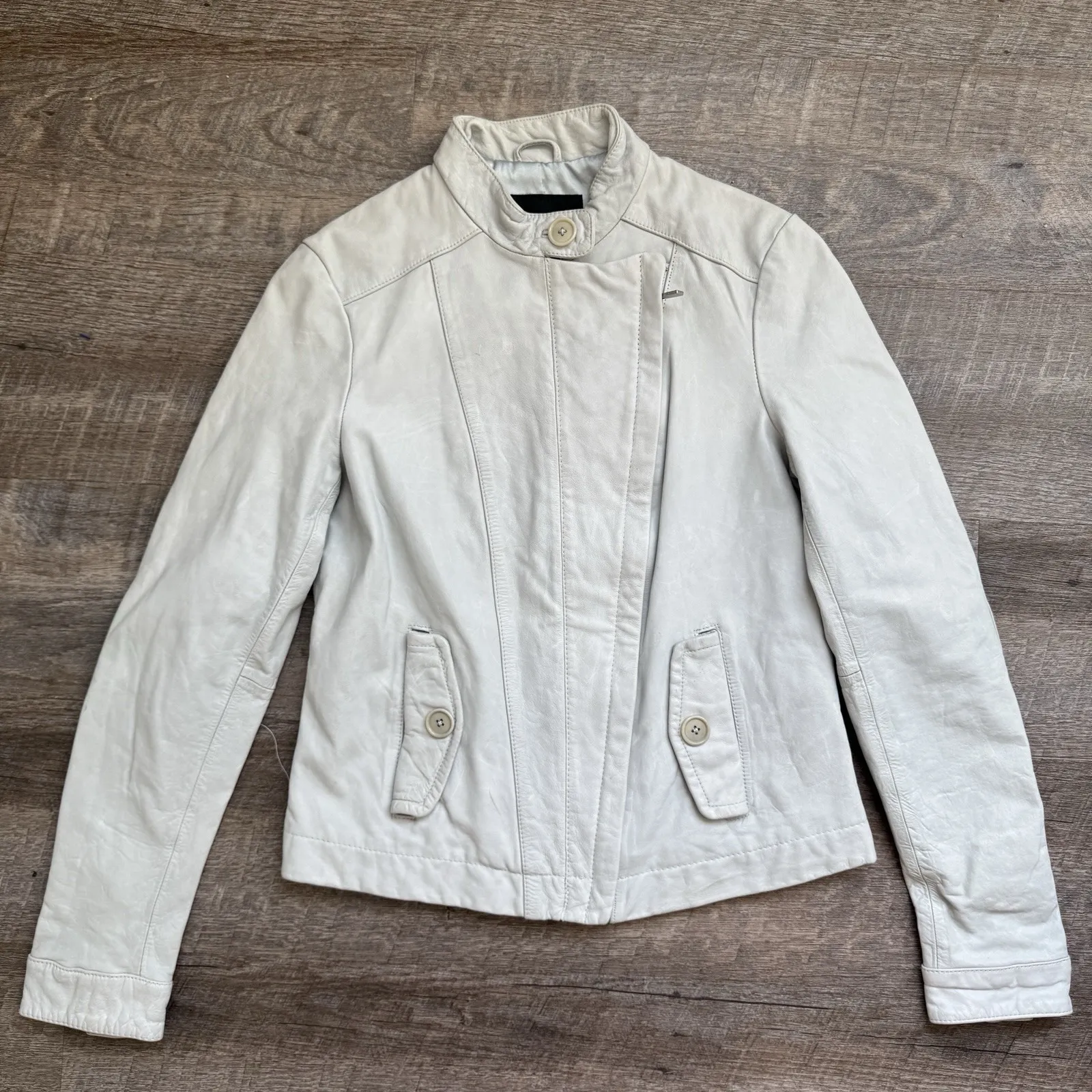 Club Monaco Women's Long Sleeve Mint Green Leather Bikers Jacket Size Small FLAW - Image 2