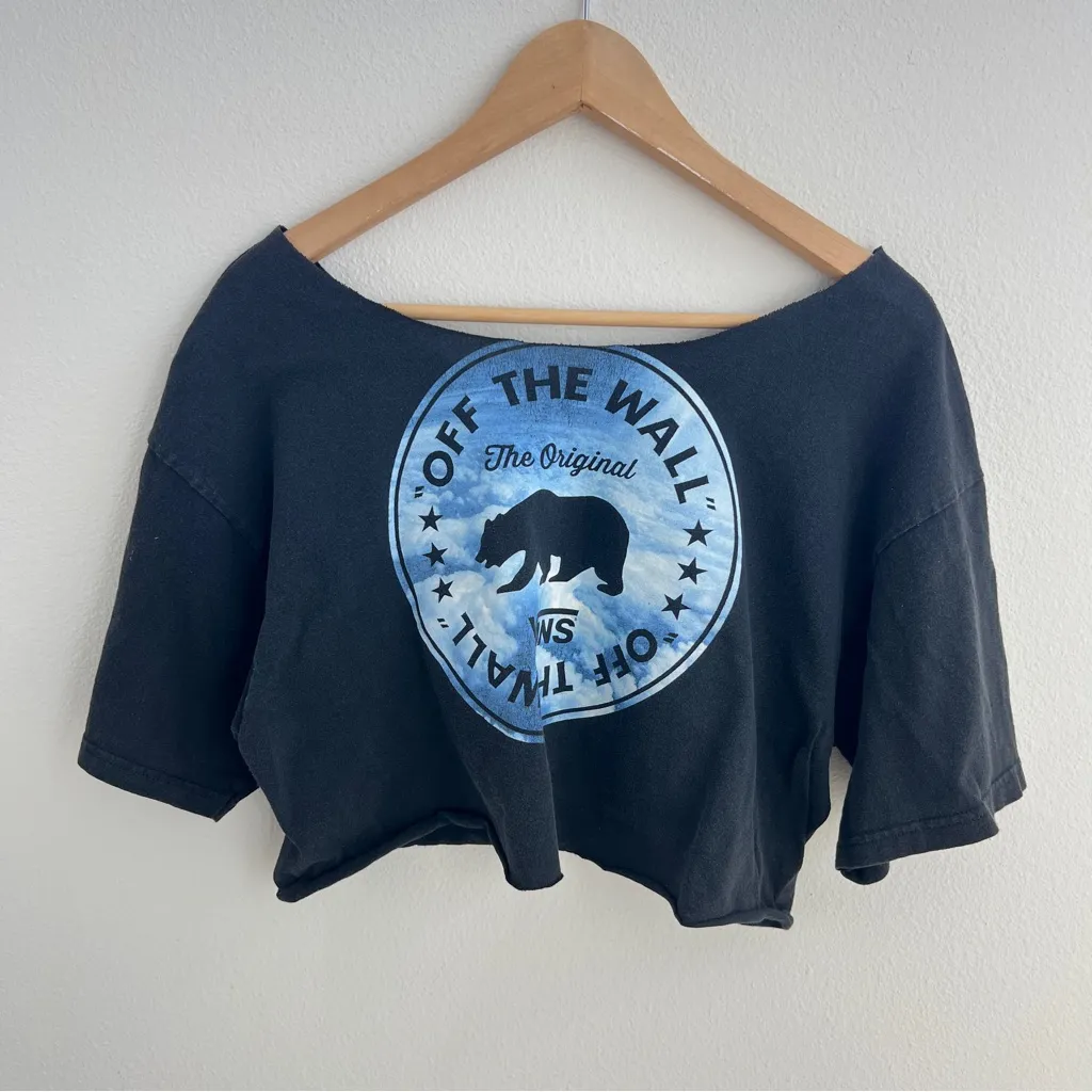 Vans Off the Shoulder Cropped Tee - Image 5