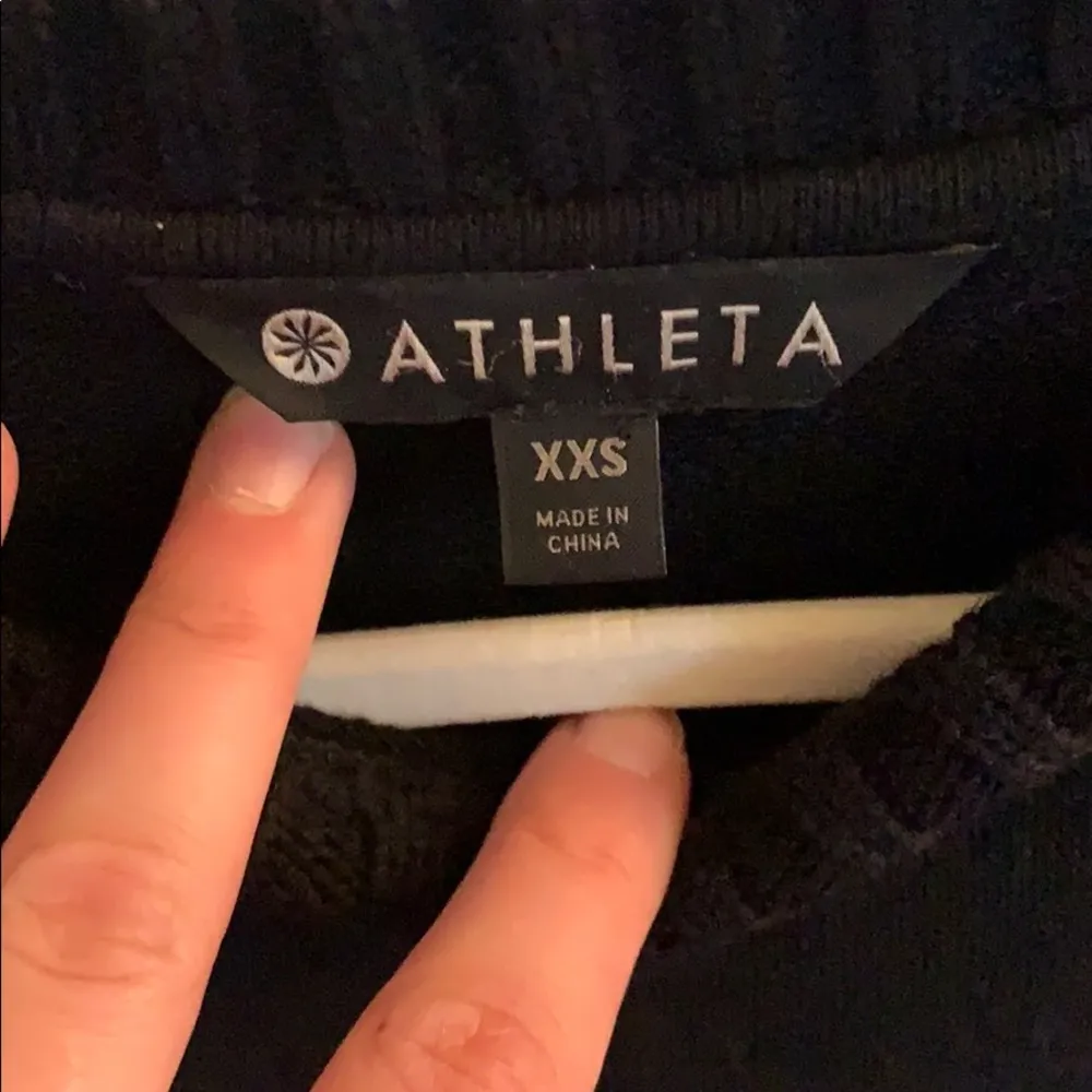 Assymetric sweater - Image 5