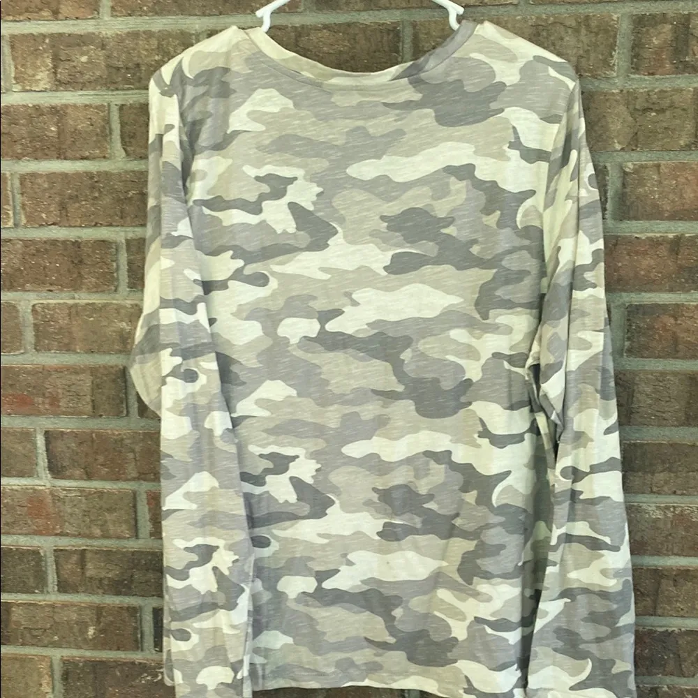 Sonoma Gray and Cream Long Sleeve Tee - Image 2
