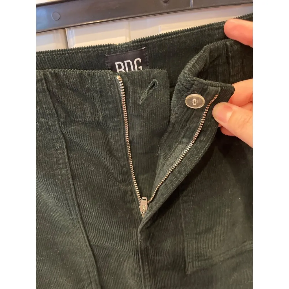 BDG Urban Outfitters Forest Green Corduroy Mini Skirt With Pockets Size XS - Image 5