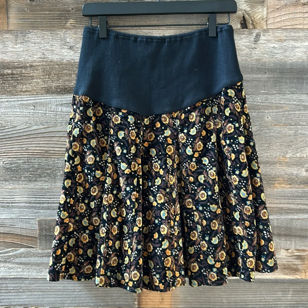 Free People Velvet Floral Elastic Waist Skirt Size 4 - Image 3
