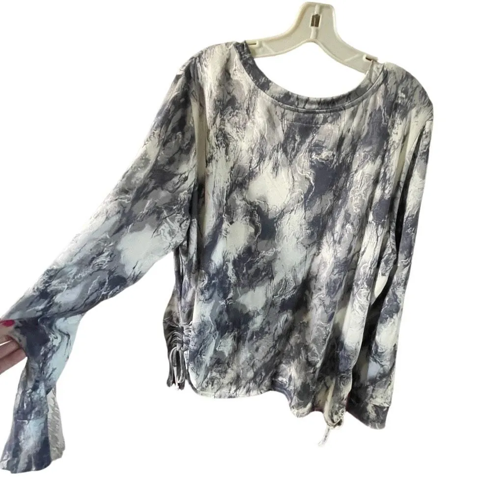 The sweatshirt project size 1X ruched drawstring sides. - Image 2