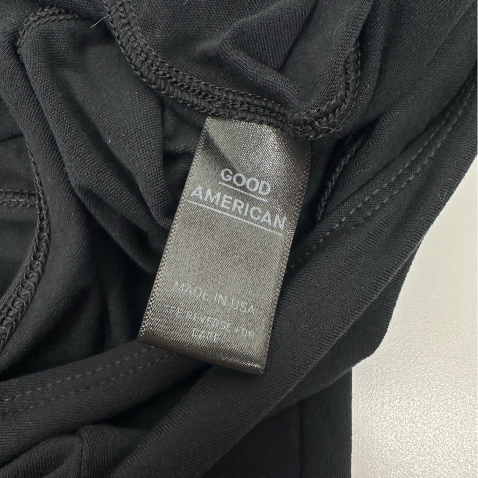 Good American 3/4 Sleeve Scoop Neck Bodysuit Style GB0029 - Image 5