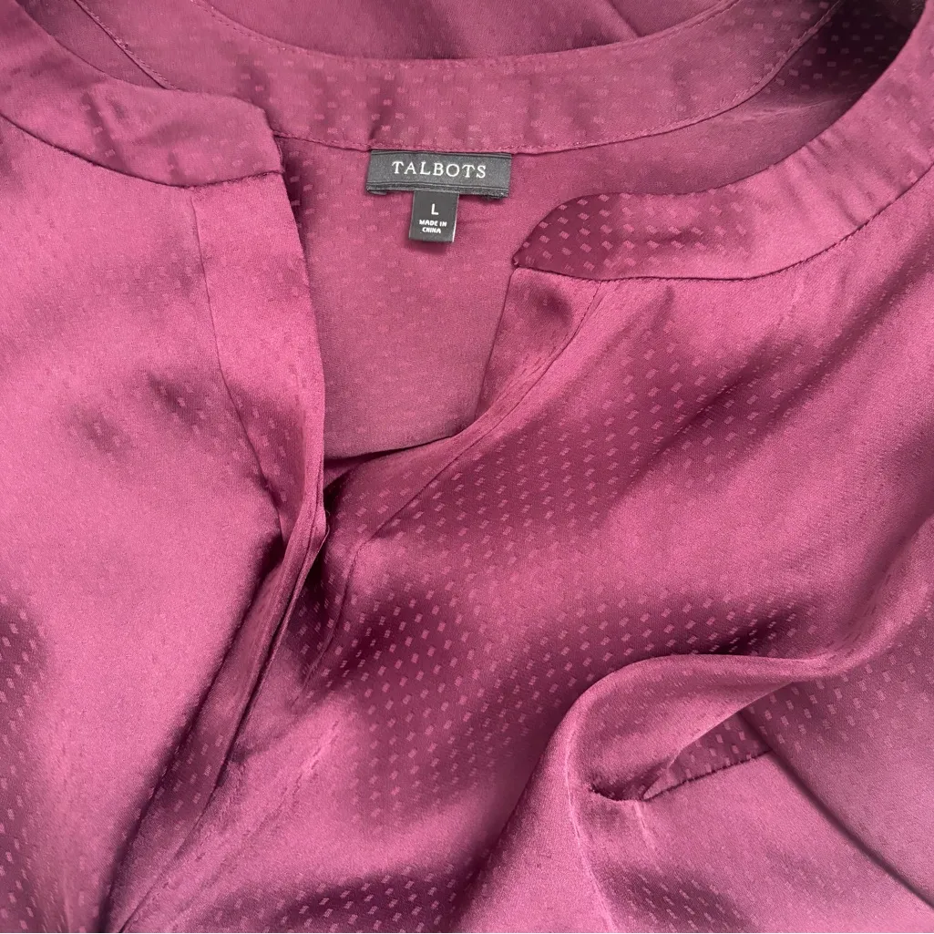 Talbots Rich Burgundy tone-on-tone Blouse Size Large – Versatile & Flattering - Image 4