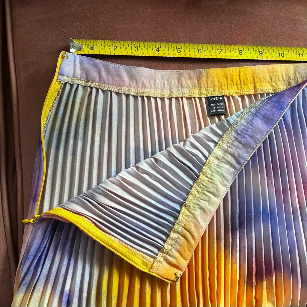 Pleated watercolor A-Line midi maxi Skirt - Image 5