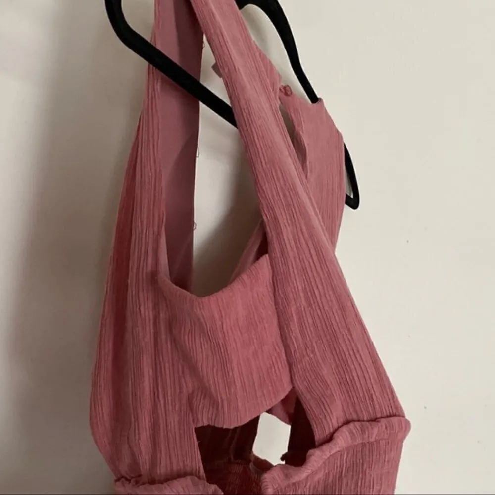 Superfoxx Light Pink Sleeveless Jumpsuit with Cutouts Size Medium Like New - Image 5