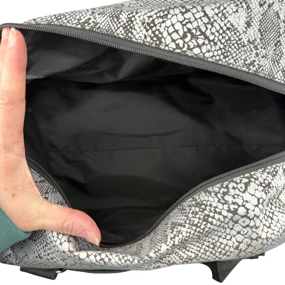 Pink Victoria Secret Black Silver Snakeskin Metallic Suitcase Large Carry On - Image 5