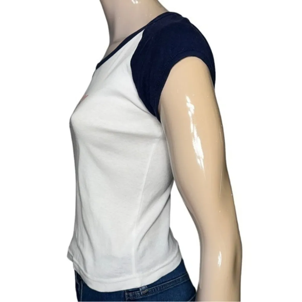 Vintage Rolling Stones Women’s Size S 2002-2003 USA Concert Tour White T-Shirt - Image 3