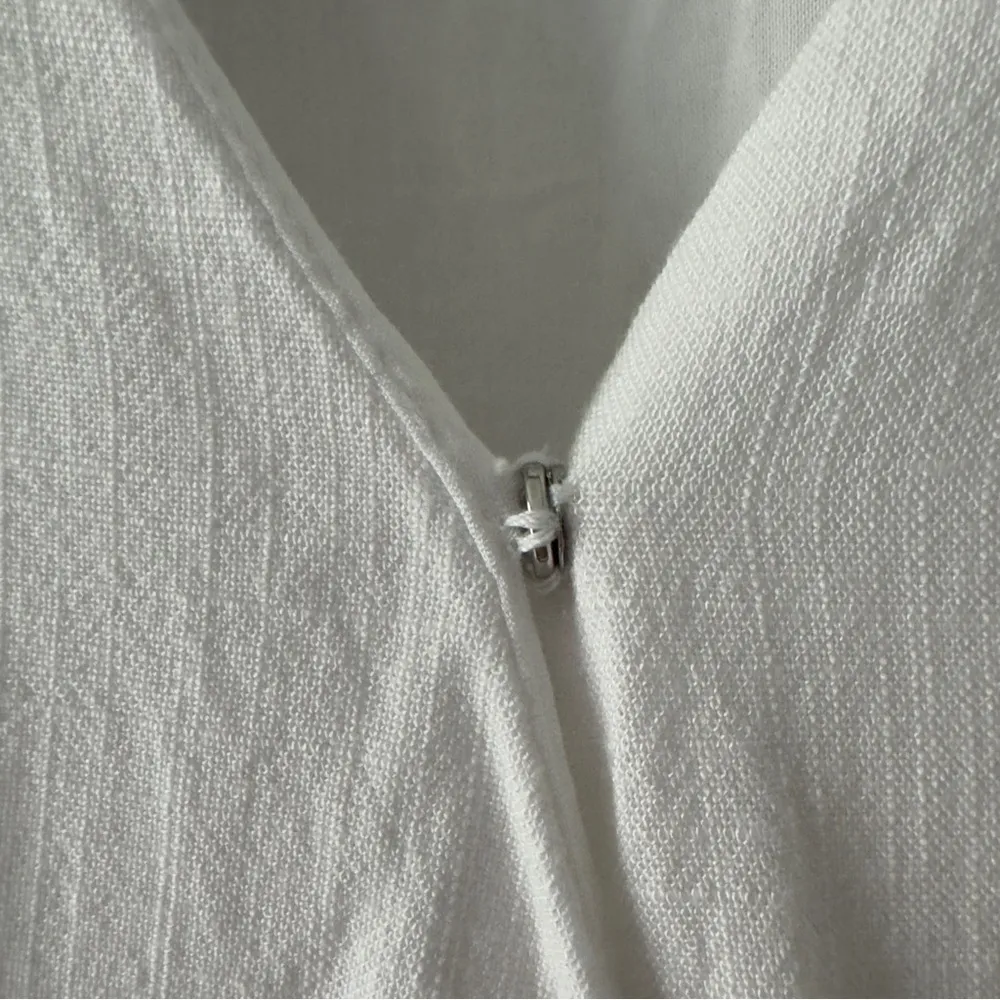 Koko + Mason White Cropped Wrap Top 3/4 sleeve snap v - Image 6