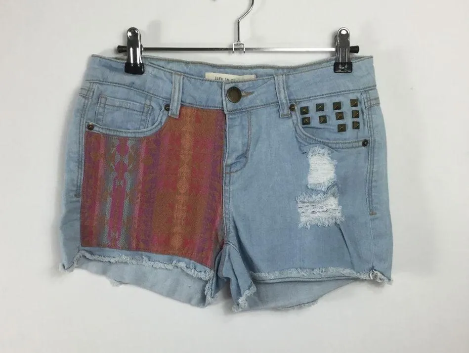 tribal print studded distressed raw hem Jeans - Image 3