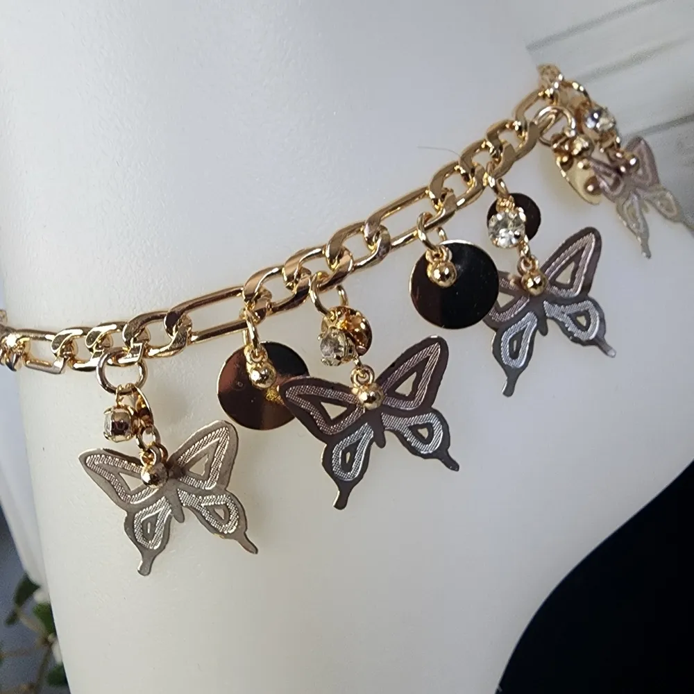 Gold Figaro Chain Anklet Bracelet with Tricolor Gold Butterfly Charms - Image 2