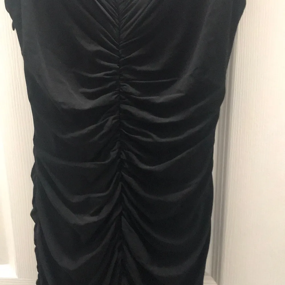 Laundry by Shelli Segal Sleeveless Evening Dress - Image 12