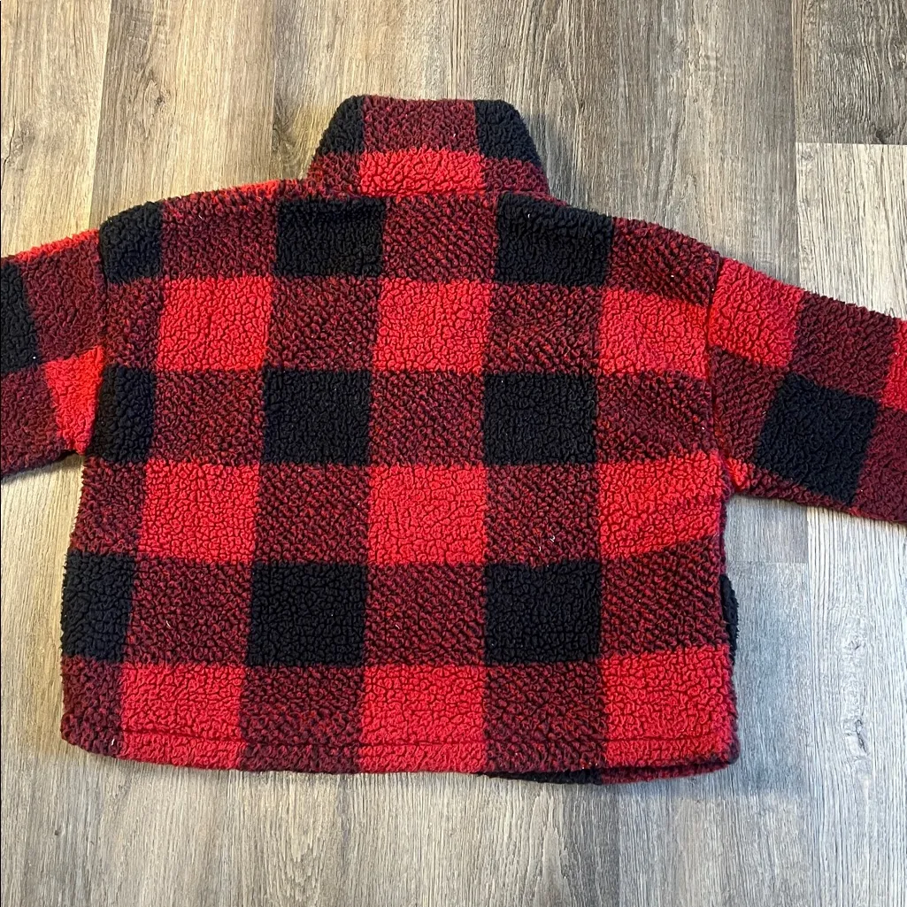 Thread & Supply Red and Black Plaid Fleece 1/4 Zip Pullover Size Large - Image 6