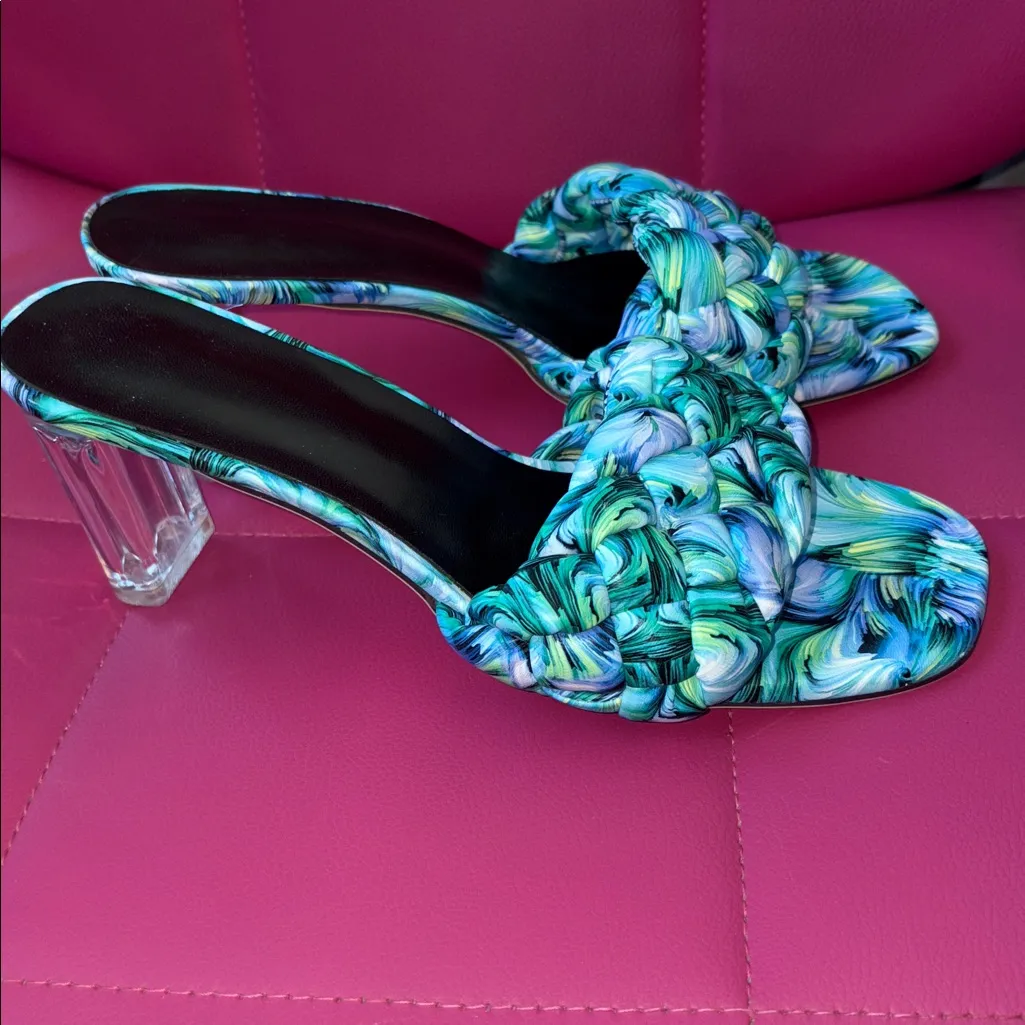 SHEIN Graphic Weave Heeled Mule Sandals - Image 4