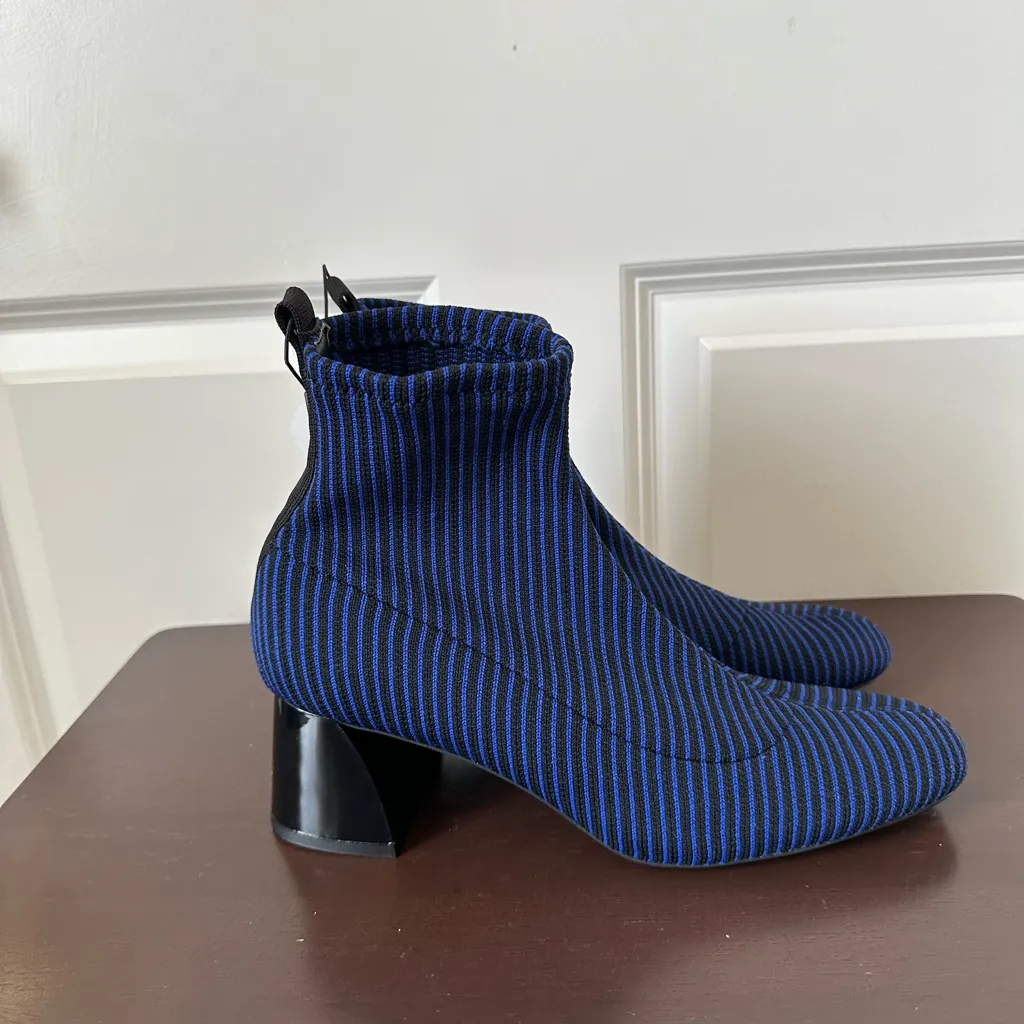 Zara Trafaluc Contrasting Blue/Black Sock Ankle Boots Size 39 (US 8) New - Image 2