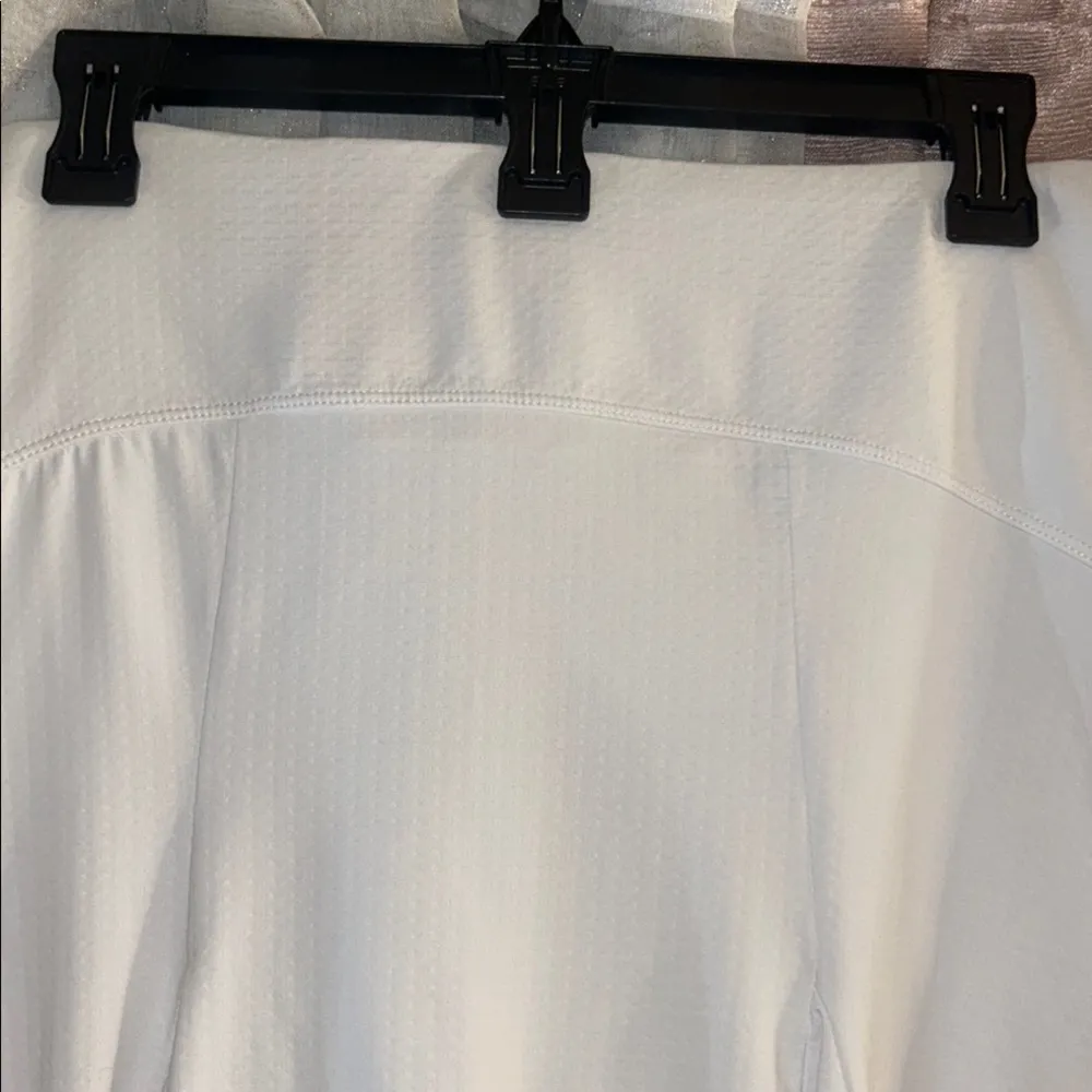 G Lifestyle Size S White Women's Athletic Skort - Image 2