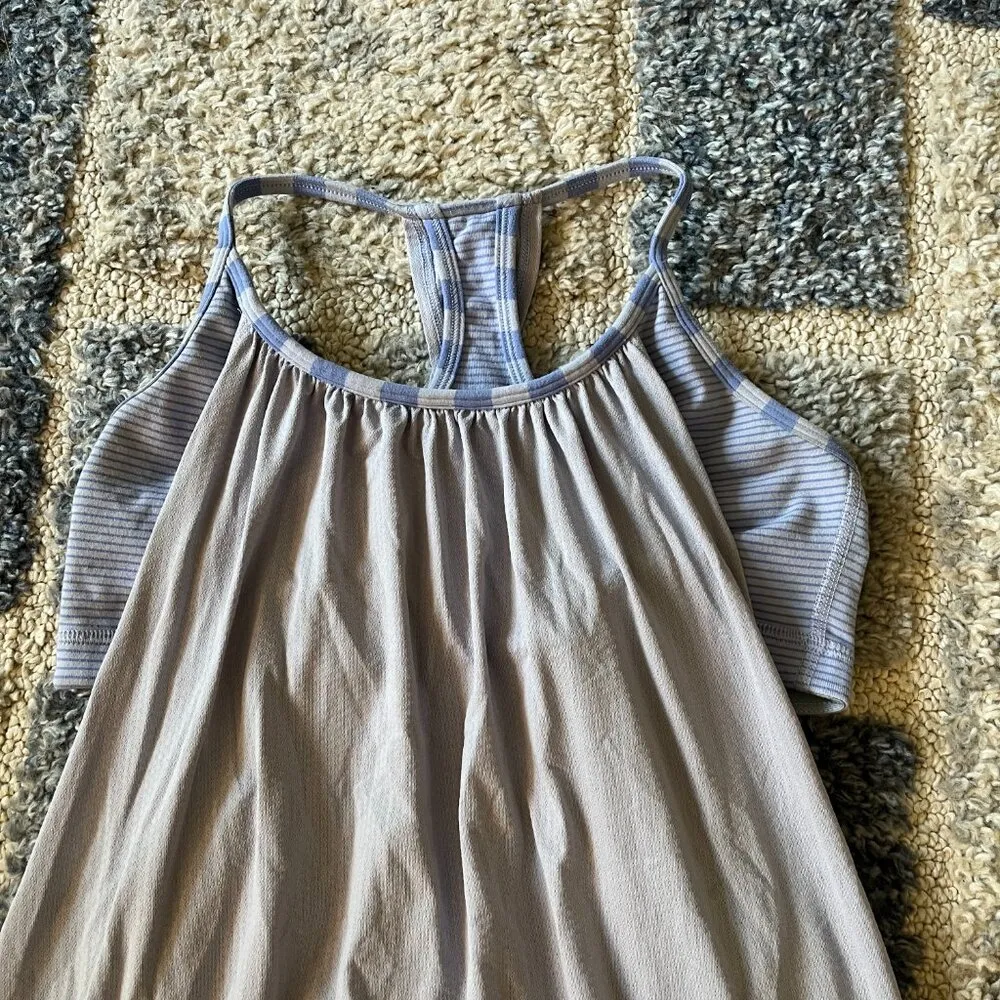 Lululemon No Limits Tank Lavender Dusk Size 8 - Image 3