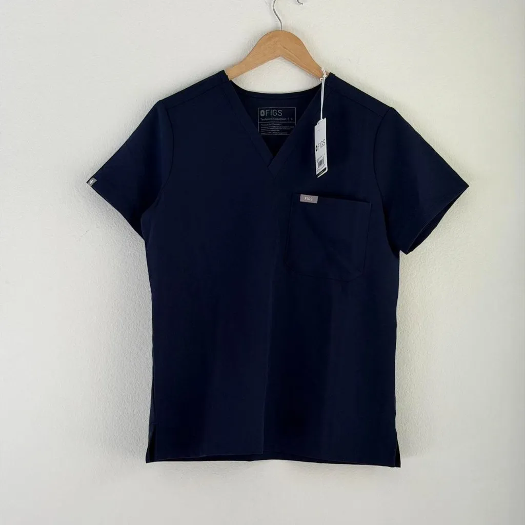 Figs Women's Catarina One Pocket Scrub Top in Navy, Size Small - Image 5