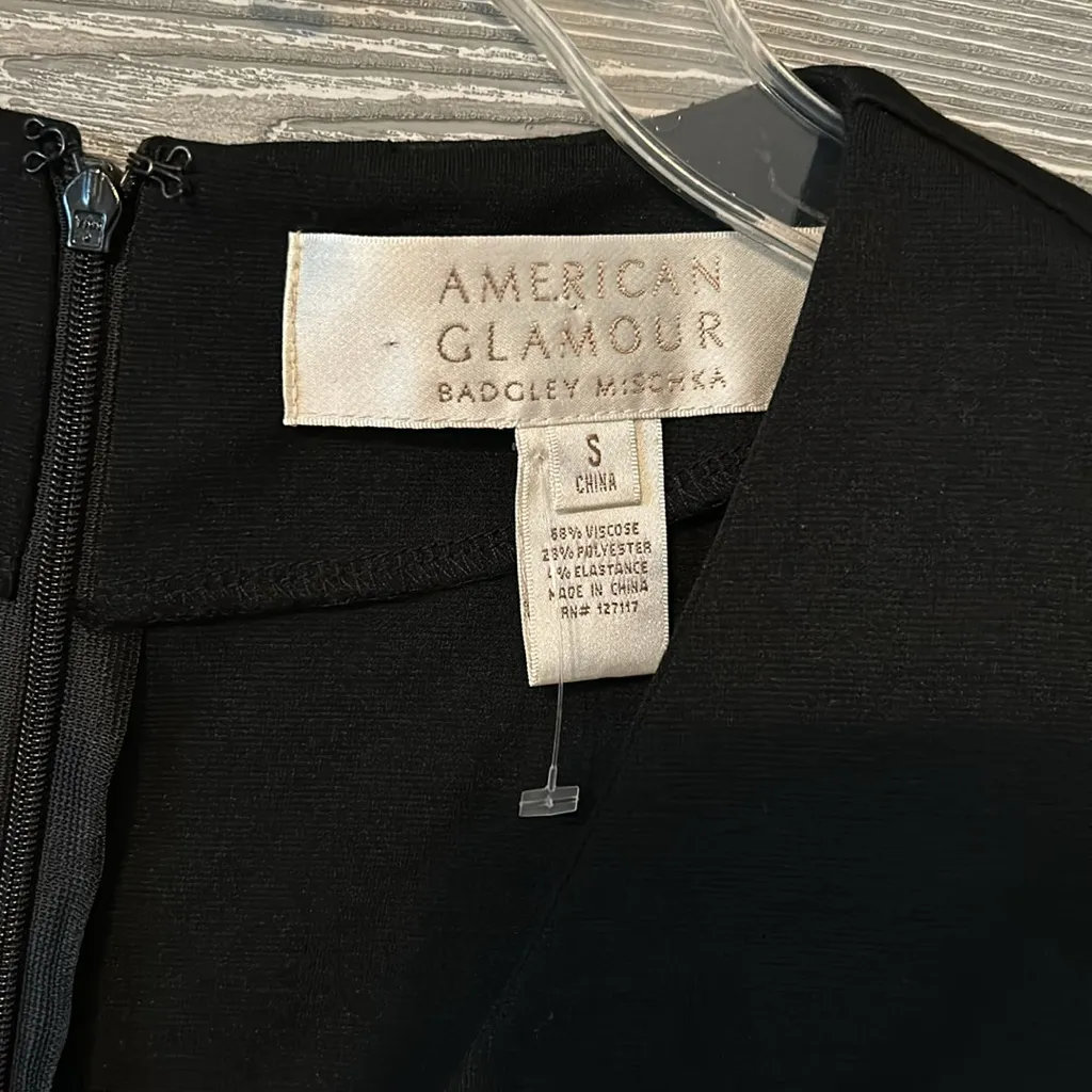 Badgley Mischka American Glamour Faux Wrap Dress Size‎ S Black Beaded Waist - Image 2