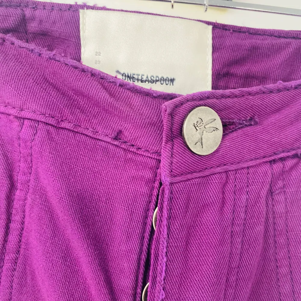 One Teaspoon Deep Purple Sinners Distressed Harem Jeans Size 25 NWT - Image 5