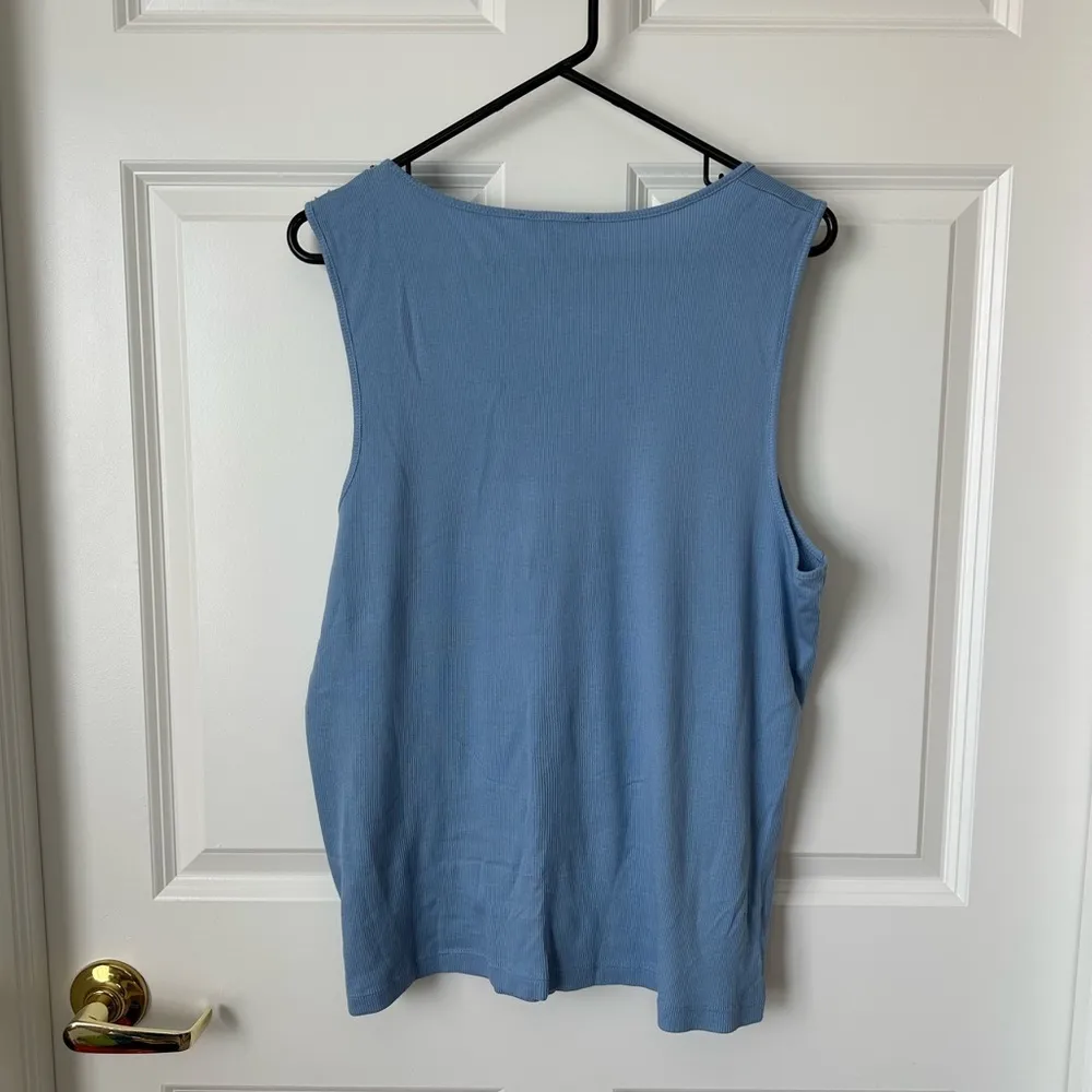 Anne Klein Sport Women's Size XXL Tank Top Blouse Beaded Blue Ribbed - Image 2