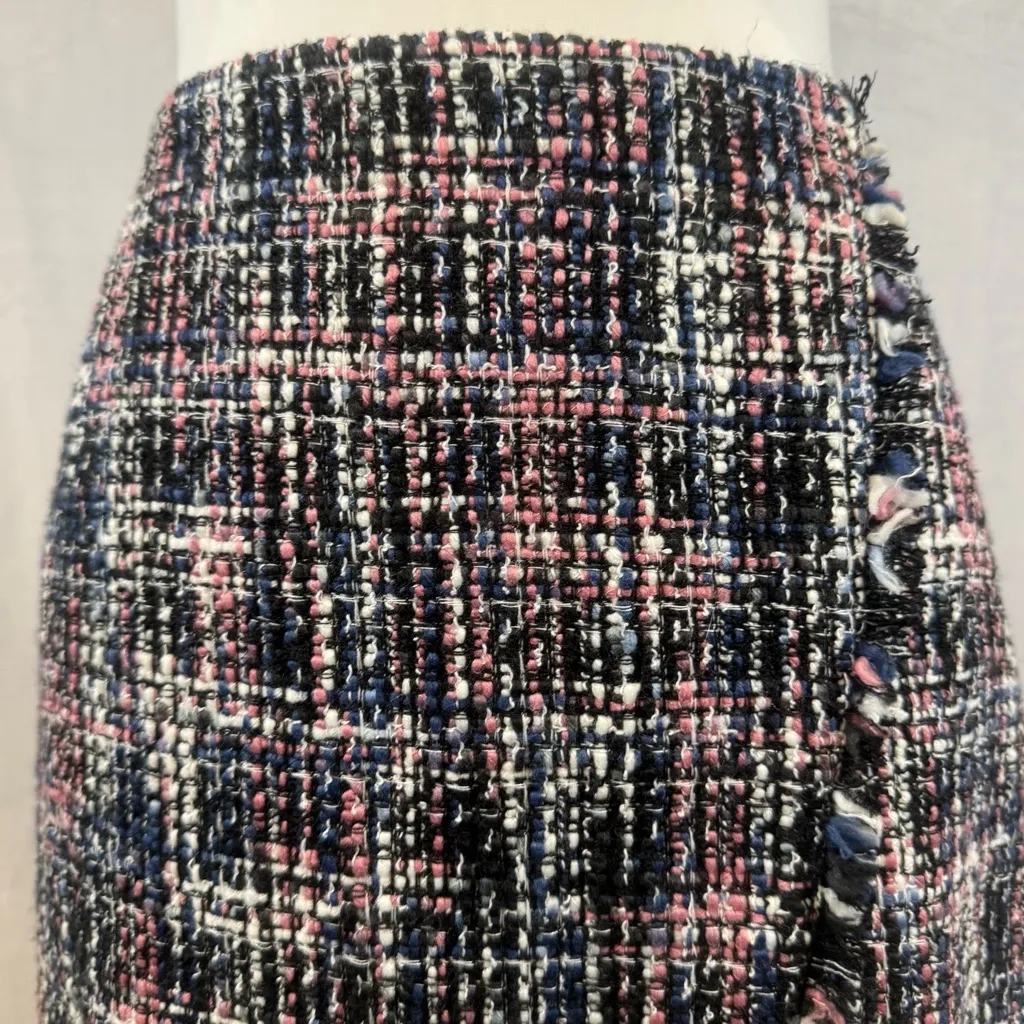 Loft tweed faux wrap fringe detail skirt size 0 - Image 5
