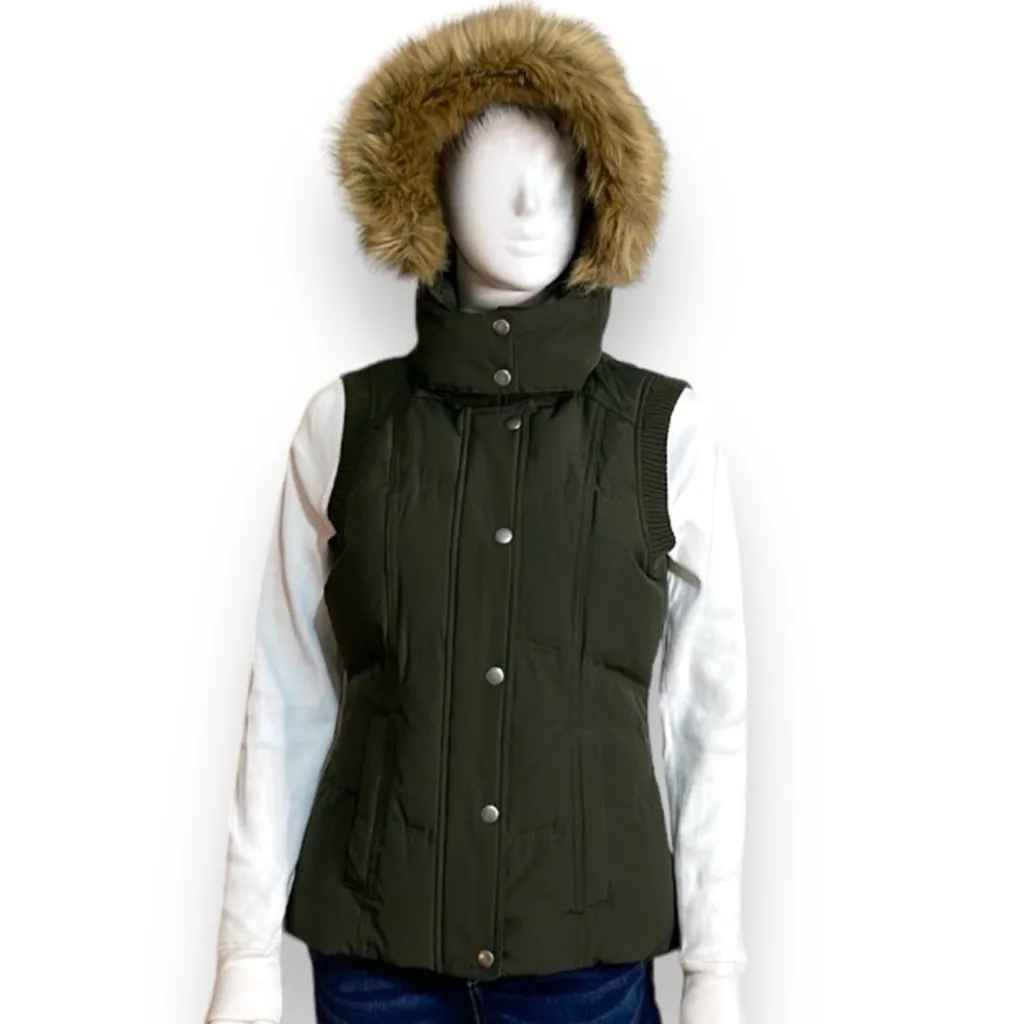 Down Puffer Vest Army Green Detachable Faux Fur Hood Women’s Size XS G.H. Bass - Image 2