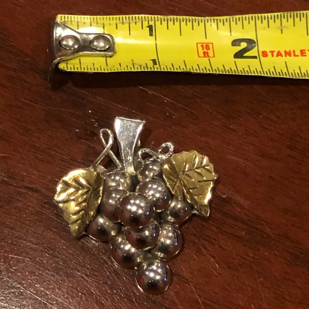 Vintage Signed 925 Silver Mexico Grape Brooch Pendant - Image 5