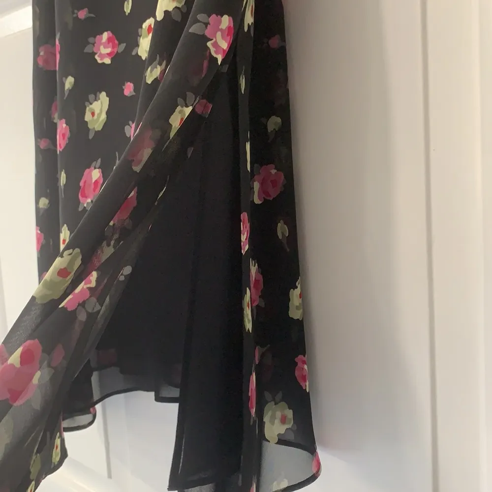 Like New Express Flowy Skirt Fully Lined - Image 2