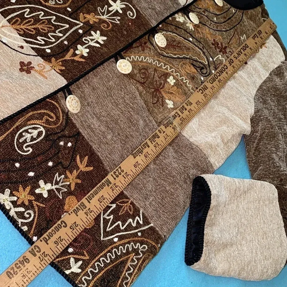 VINTAGE patchwork embroidered embellished paisley button loop closure coat SZ L Brown Size L - Image 6