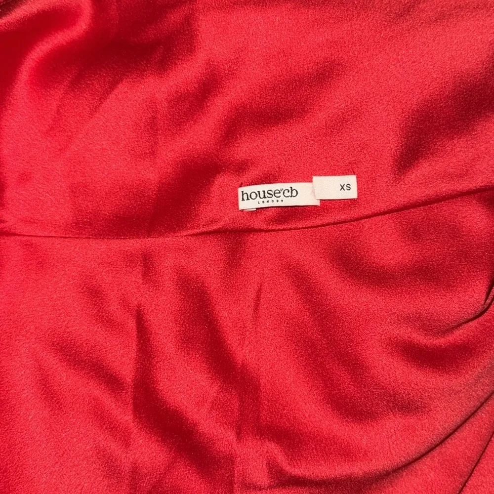 NWOT HOUSE OF CB Zanab Red Thigh Slit Open Back Maxi Dress sz XS - Image 9