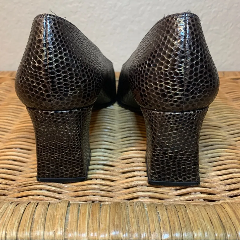 Vintage Stewart Weitzman Brown Snakeskin Print Block Heels Size 8.5 - Image 7
