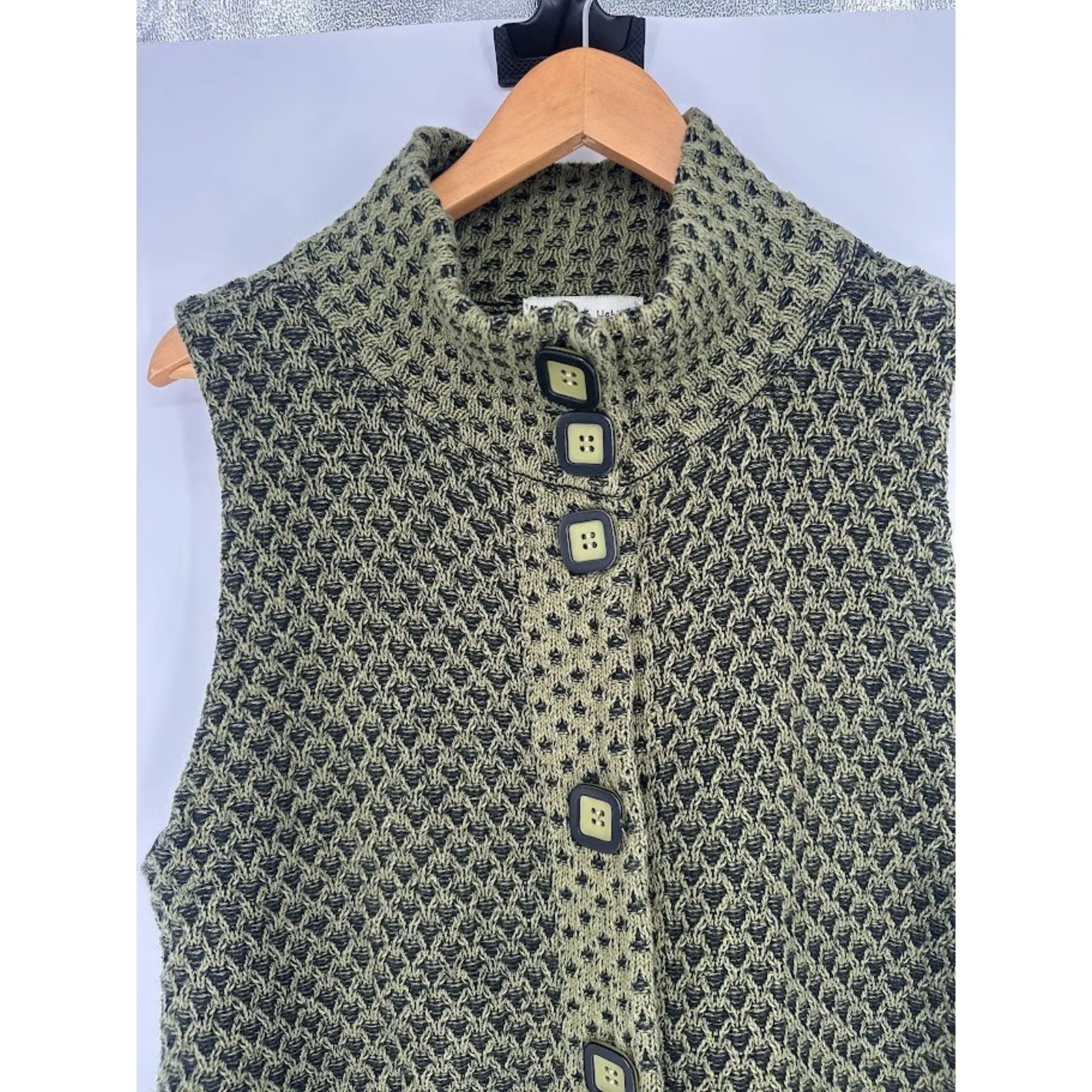 Habitat Box Button Front Sweater Vest Green Oversized Artsy Tunic Style Size L - Image 2