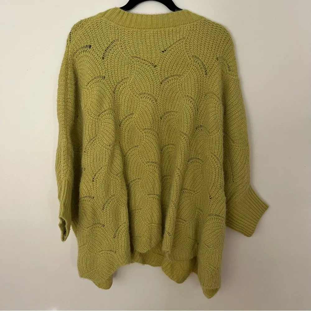 Kori American Plus Xl  green mustard yellow oversized cable knit sweater - Image 9