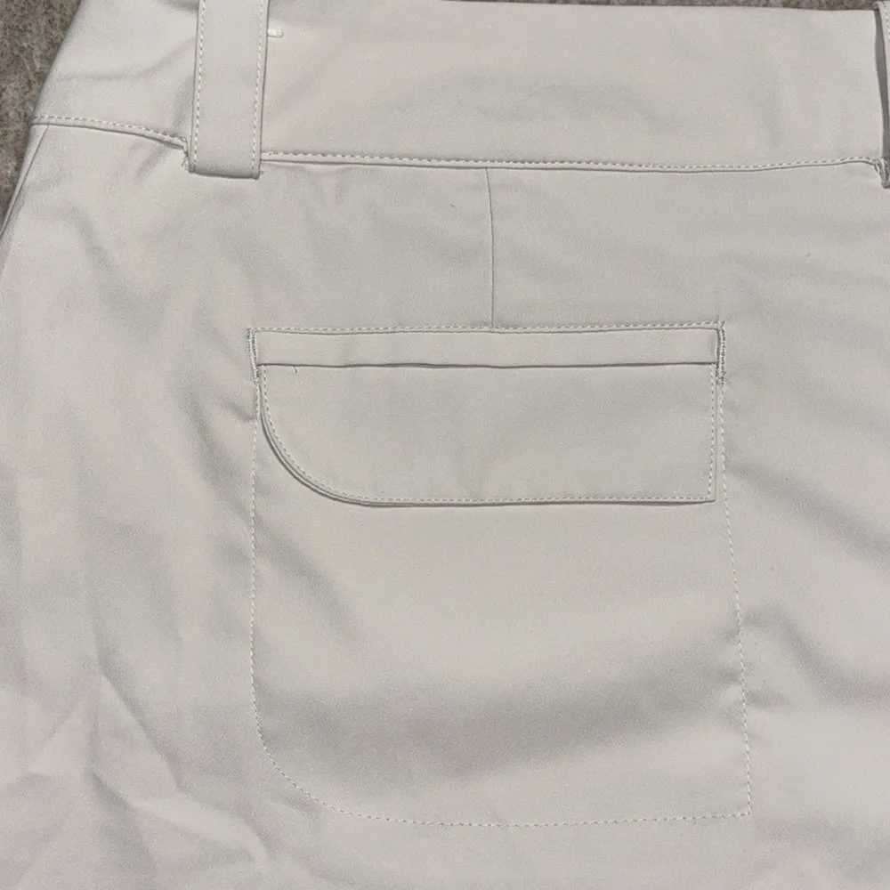 14 Women's Khaki golf skort Nike Golf Tour Performance Dri-Fit skirt/shorts - Image 5