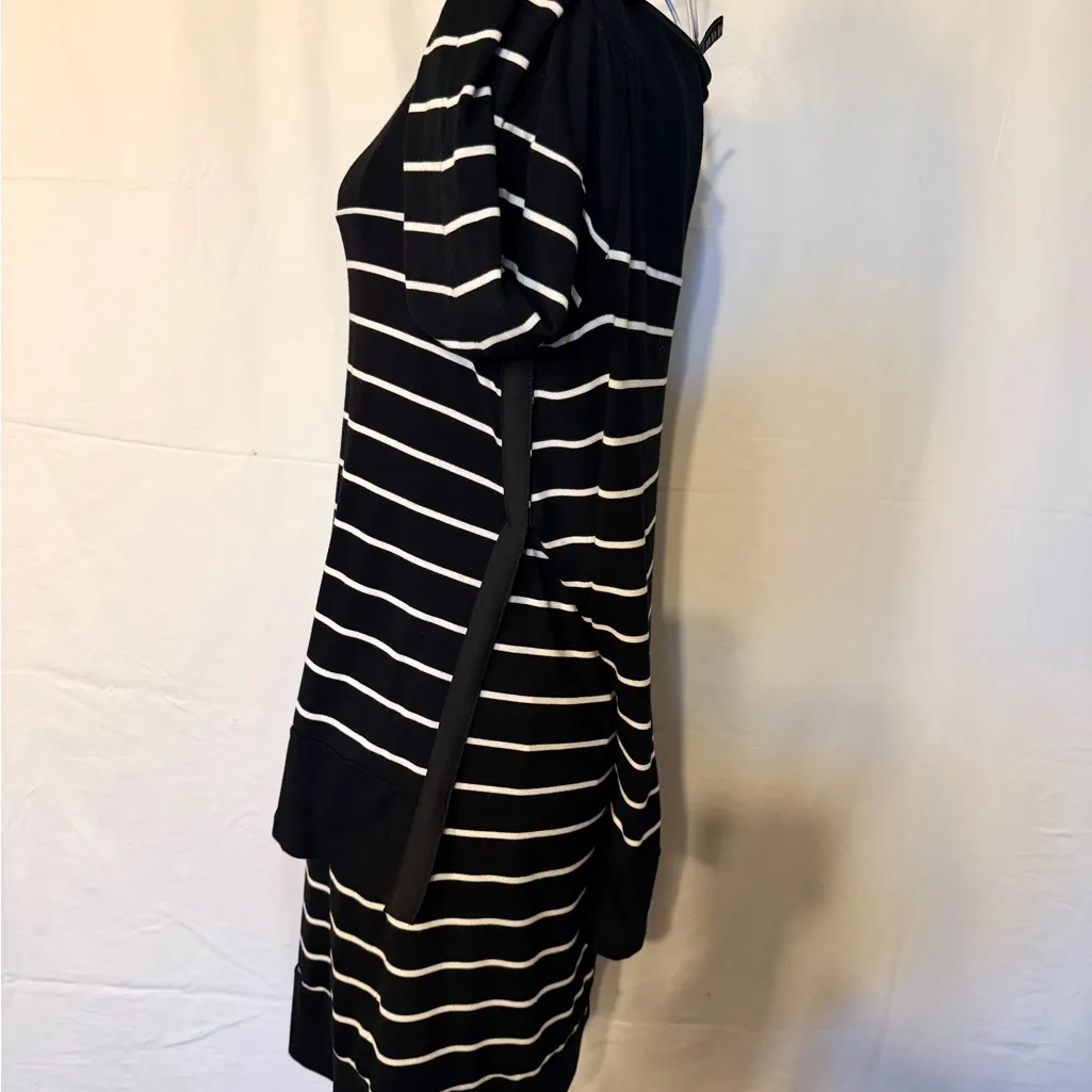 White House Black Market Black and White Striped Mini Dress - Image 5