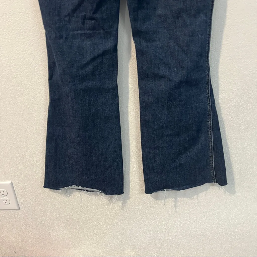 Judy Stretch Medium Wash Blue Ripped Distressed Denim Flare Jeans Size 9 / 29 - Image 9