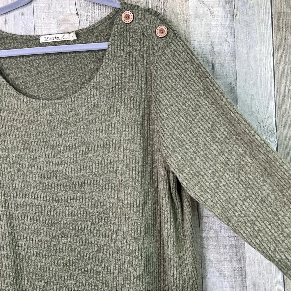 Liberty Love Size 3XL Lightweight Ribbed Pullover Sweater w/Faux Button … - Image 3
