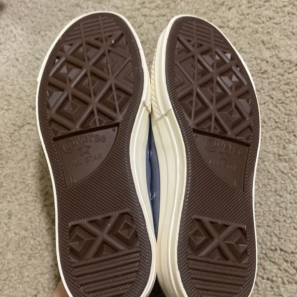 Comme des Garcons Play x Converse Play One Heart  Sneakers Women size 8 Men 6 - Image 3