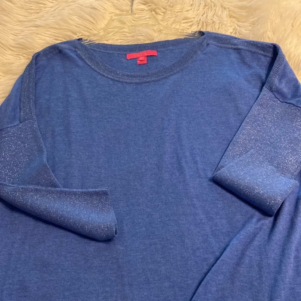 Lilly Pulitzer Shirt size L excellent condition color blue please see all photos - Image 16