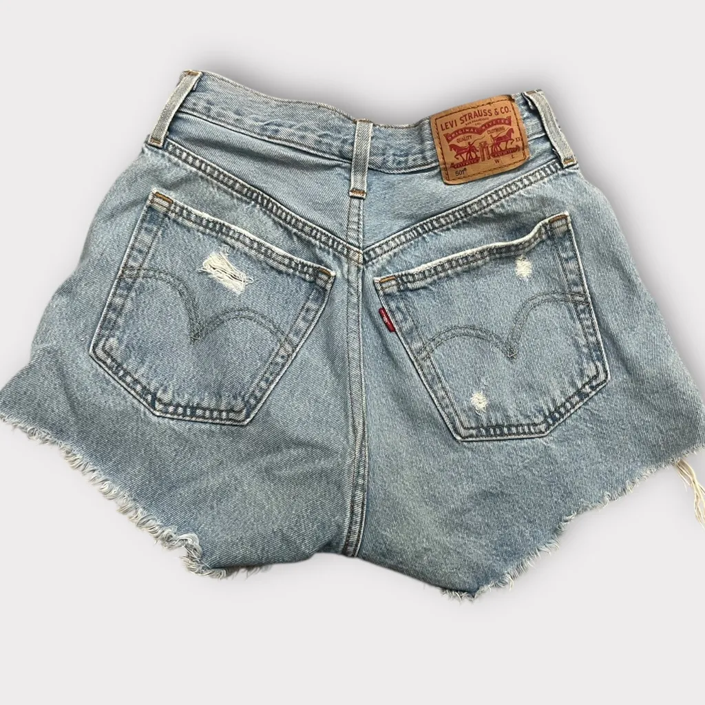Levi’s 501 Distressed High Waisted Denim Shorts - Image 5