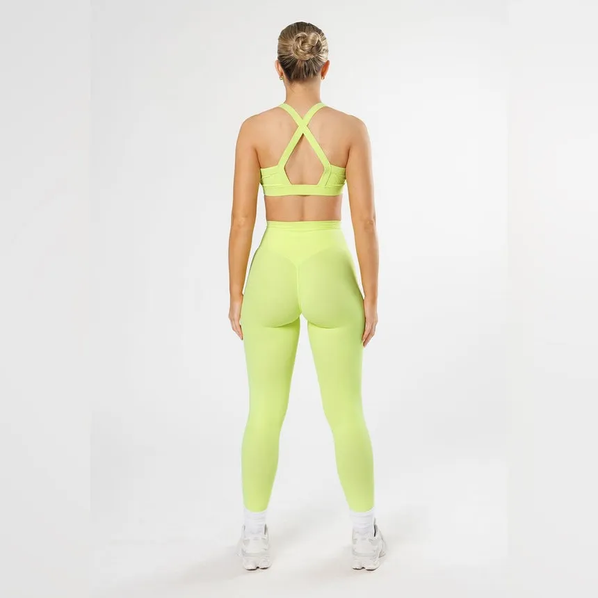NWOT RecStretch™ Levitate Sculptseam® Plus Legging In Lemon Lime $88 MSRP - Image 3
