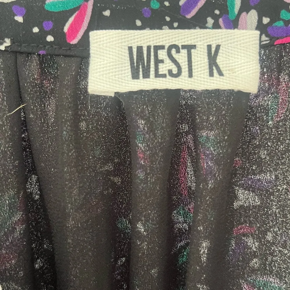 West K tiered midi dress size XL floral sheer sleeves flowy whimsical button up Pink - Image 5