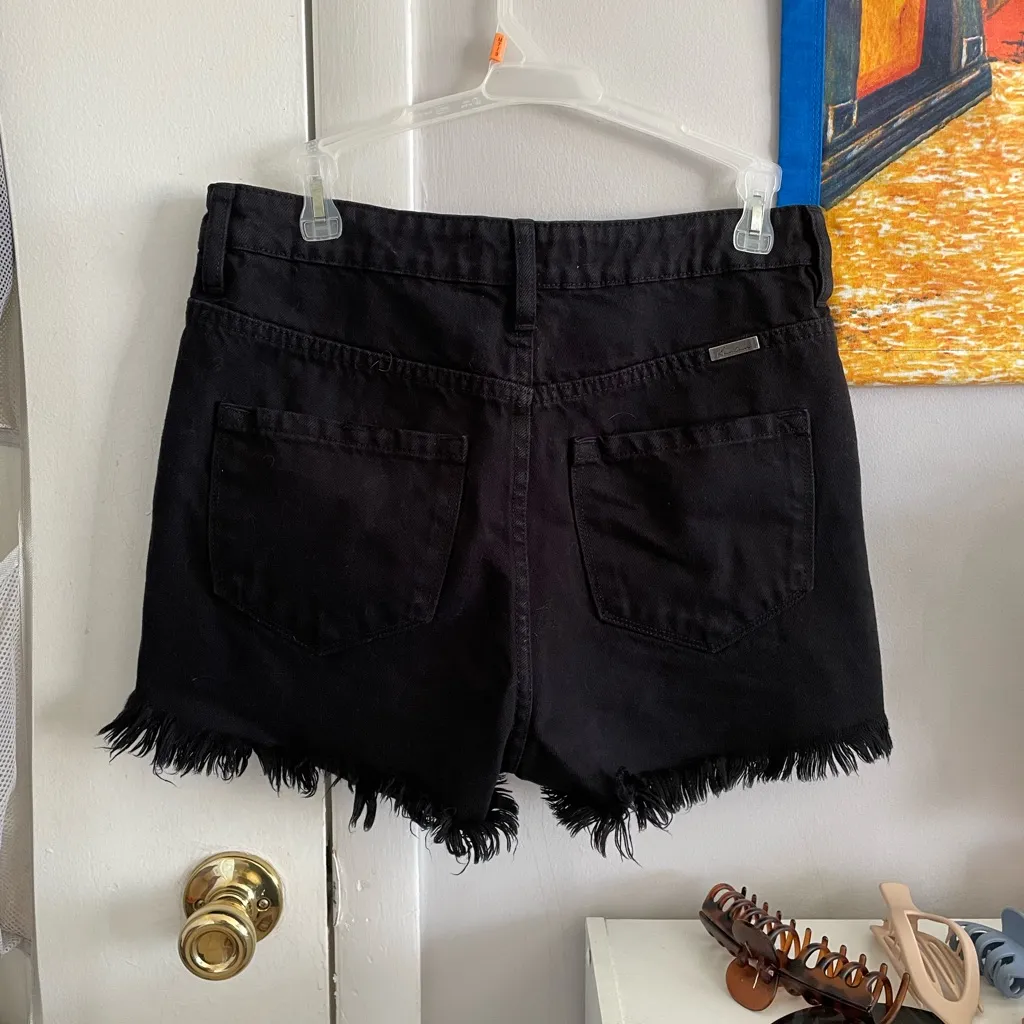 KanCan black distressed Jean shorts Size M - Image 2