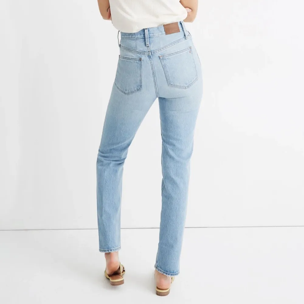 Madewell Classic Straight Full-Length Distressed Jeans in Hartsville Light Wash - Image 2