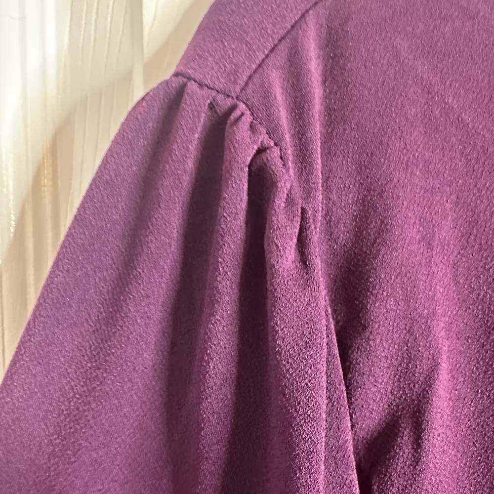 Banana Republic Shirt, Size Large - Image 8